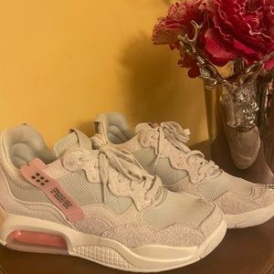 Nike Jordan’s MA2 Woman’s, size 10.5